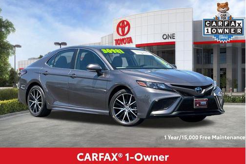 Predawn Gray Mica 2024 Toyota Camry Hybrid SE