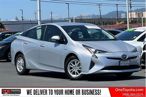 2017 Toyota Prius Three