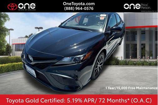 Midnight Black Metallic 2023 Toyota Camry SE