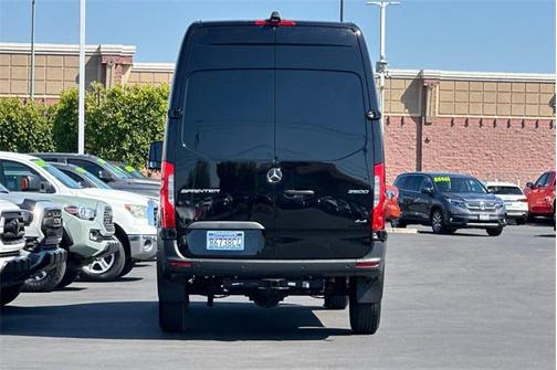 2022 Mercedes-Benz Sprinter 2500 Standard Roof