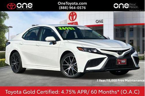 2024 Toyota Camry SE