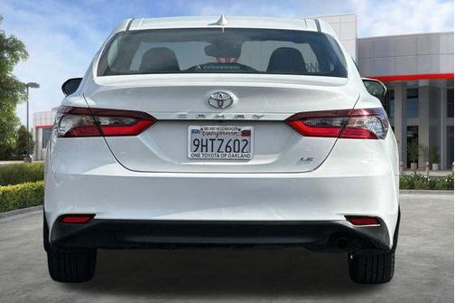 Ice Cap 2023 Toyota Camry LE