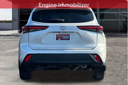 2021 Toyota Highlander L