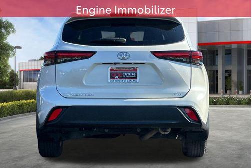 2021 Toyota Highlander L