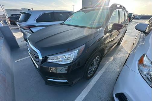 2022 Subaru Ascent Limited 8-Passenger