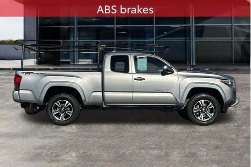 2017 Toyota Tacoma TRD Sport