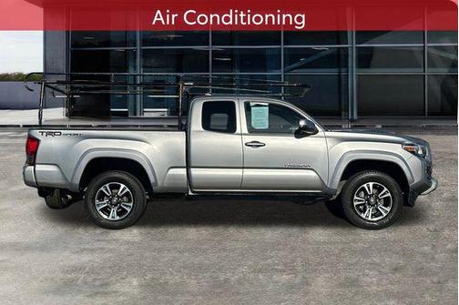 2017 Toyota Tacoma TRD Sport
