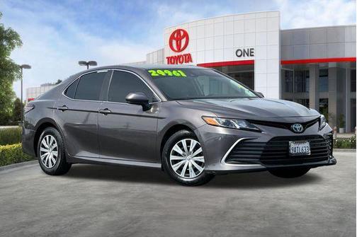 Predawn Gray Mica 2022 Toyota Camry LE