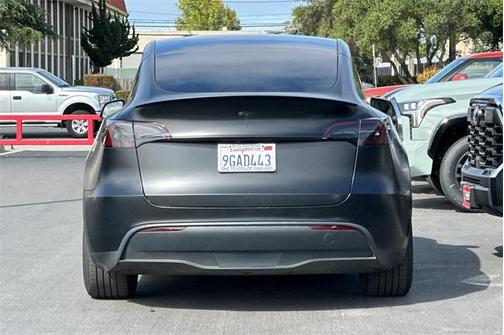 2023 Tesla Model Y Performance Dual Motor All-Wheel Drive