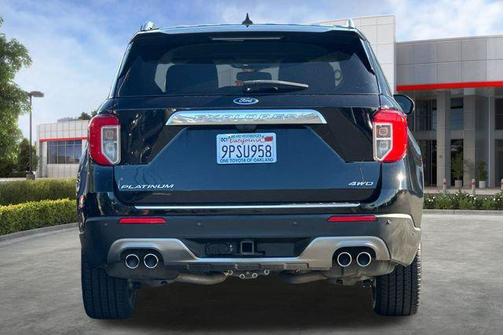 AGATE BLACK METALLIC 2022 Ford Explorer Platinum