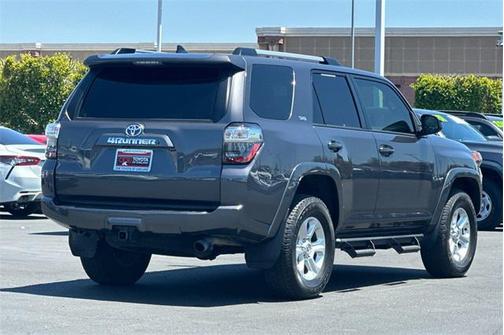 2023 Toyota 4Runner SR5