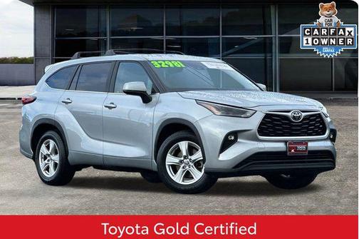 2023 Toyota Highlander LE
