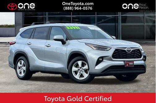 2023 Toyota Highlander LE