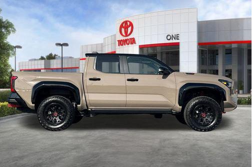 2025 Toyota Tacoma Hybrid TRD Pro