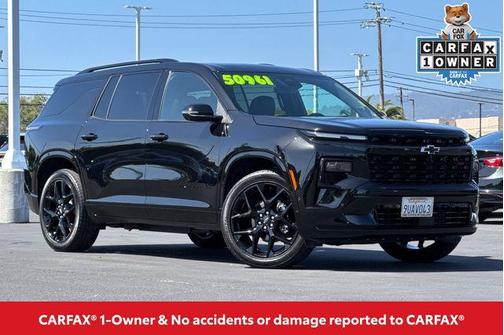 Mosaic Black Metallic 2025 Chevrolet Traverse RS