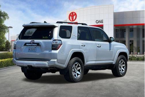 Classic Silver Metallic 2021 Toyota 4Runner TRD Off Road Premium