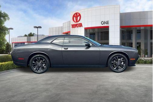 Granite Pearlcoat 2023 Dodge Challenger SXT