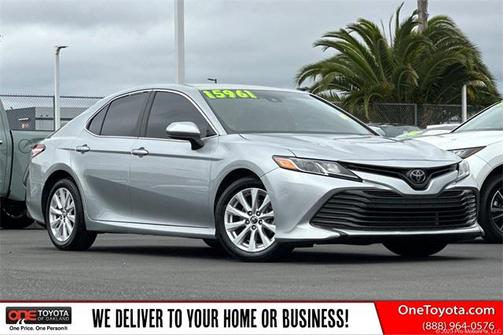 2018 Toyota Camry LE