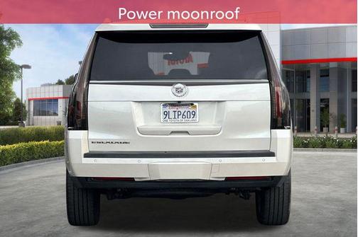 2015 Cadillac Escalade Luxury