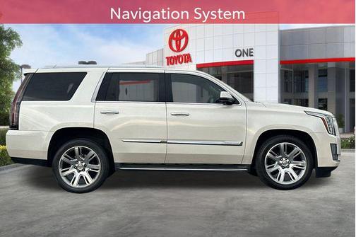 2015 Cadillac Escalade Luxury