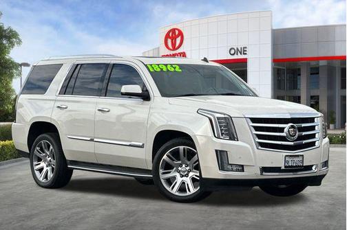 2015 Cadillac Escalade Luxury