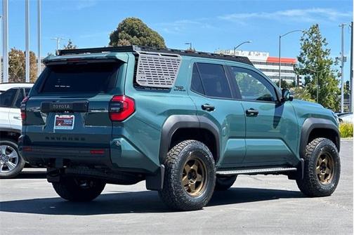 2025 Toyota 4Runner TRD OFF-ROAD