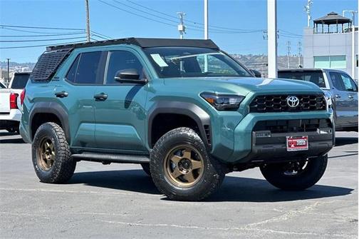 2025 Toyota 4Runner TRD OFF-ROAD
