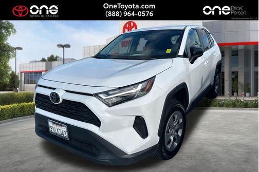 Ice Cap 2023 Toyota RAV4 LE
