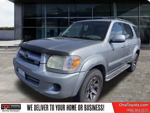 2005 Toyota Sequoia SR5