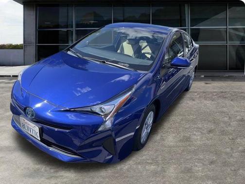 2017 Toyota Prius Two