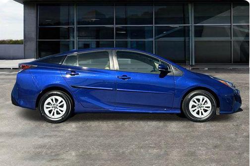 2017 Toyota Prius Two