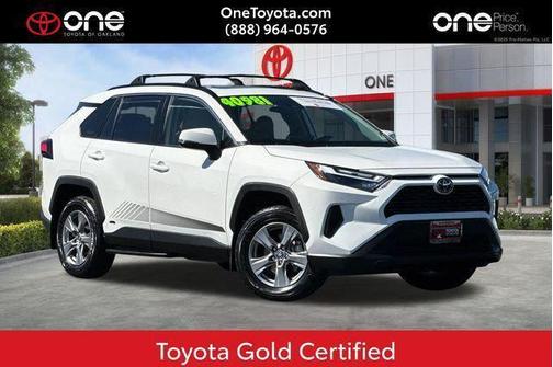 Ice Cap 2025 Toyota RAV4 Hybrid XLE