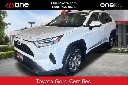 Ice Cap 2025 Toyota RAV4 Hybrid XLE