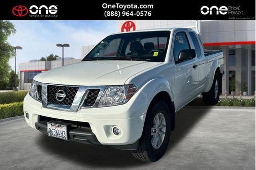 Glacier White 2021 Nissan Frontier SV