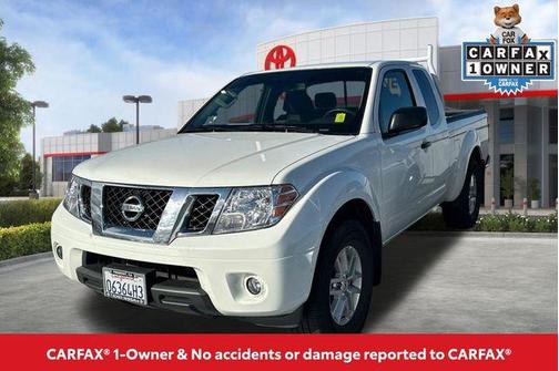 Glacier White 2021 Nissan Frontier SV