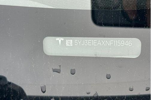 2022 Tesla Model 3 Standard Range