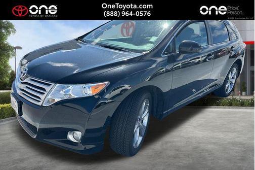 Black 2012 Toyota Venza LE