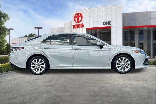Ice Edge 2023 Toyota Camry LE