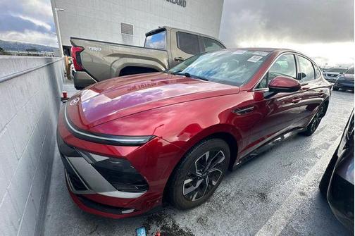 2025 Hyundai SONATA SEL