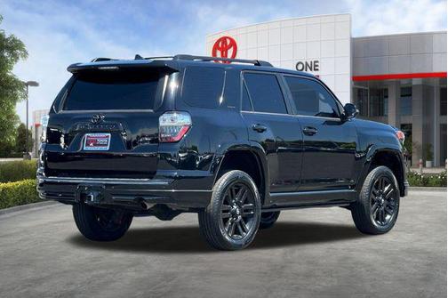Midnight Black Metallic 2019 Toyota 4Runner Limited