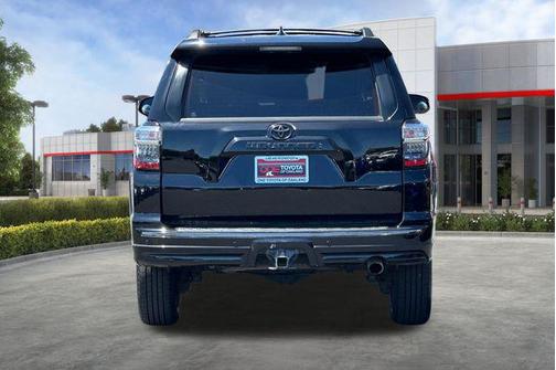 Midnight Black Metallic 2019 Toyota 4Runner Limited
