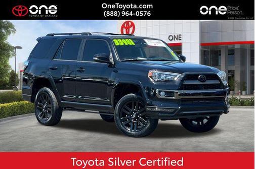 Midnight Black Metallic 2019 Toyota 4Runner Limited