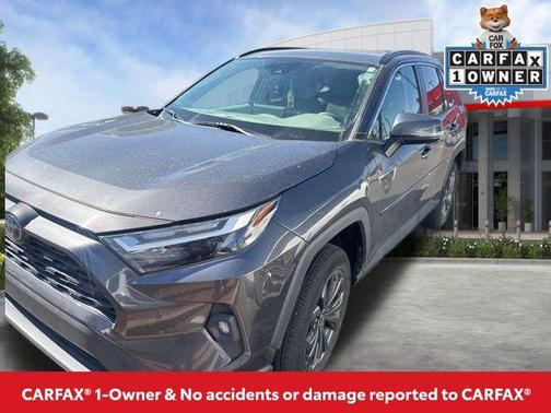 2022 Toyota RAV4 Hybrid XLE Premium