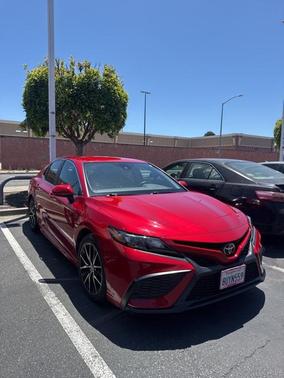 2021 Toyota Camry SE