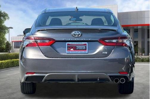 Predawn Gray Mica 2022 Toyota Camry SE