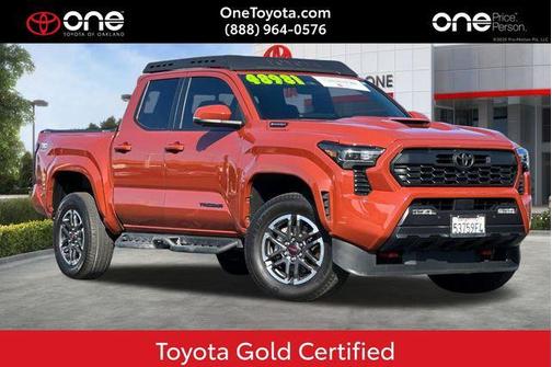 Terra 2025 Toyota Tacoma Hybrid TRD Sport