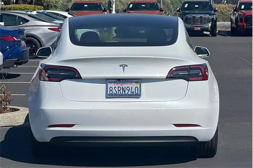 2020 Tesla Model 3 Standard Range Plus