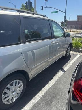 2006 Toyota Sienna LE