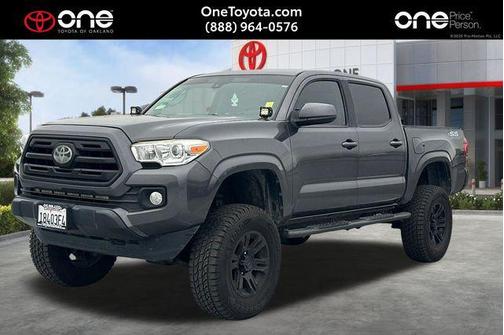 2019 Toyota Tacoma SR