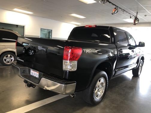 2011 Toyota Tundra Grade